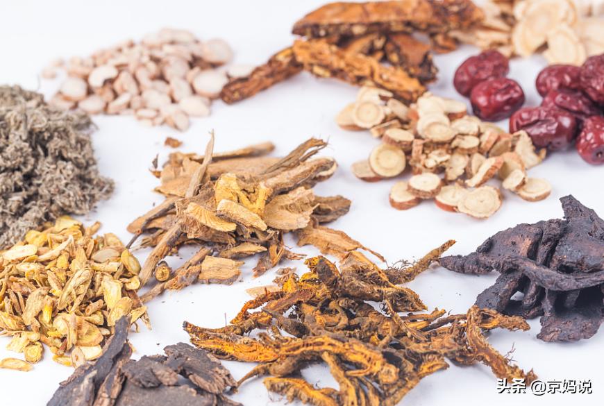 脱发必看4个方法让你头发长得快,掌握这些方法轻松解决脱发烦恼