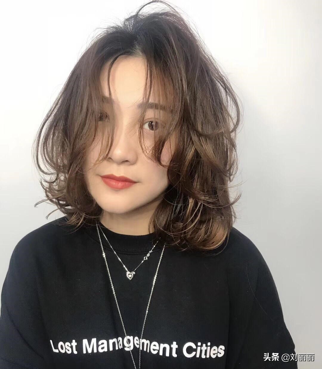 最新流行的锁骨发型,永不过时的发型