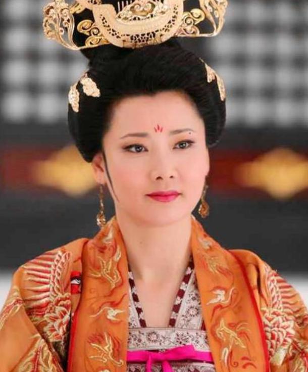 这6位女星个个美若天仙,杨幂眼神坚定有神认真迷人