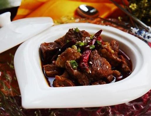 红烧牛肉的3种家常做法,红烧牛肉最好吃的做法小视频