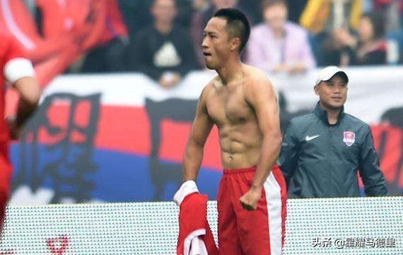 曝C罗曾被要求带伤上场,曝c罗曾被要求带伤比赛