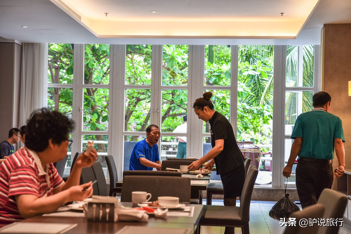 撮一顿海鲜自助,搓一顿火锅大排档套餐