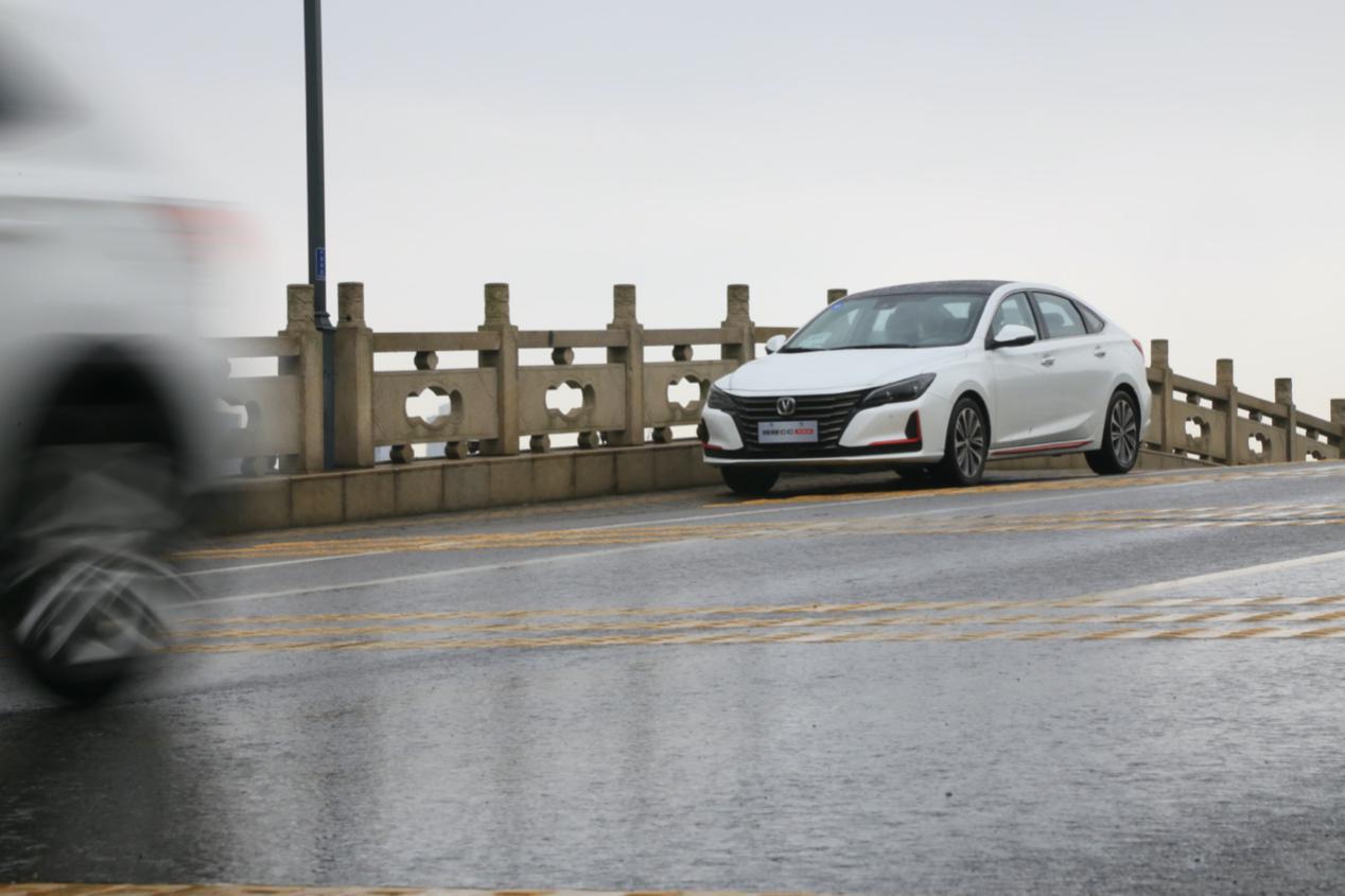 长安逸动plus平稳性测试,长安逸动plus2024款油耗实测