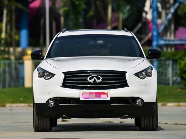 全系搭载3缸发动机,全系标配3.0t