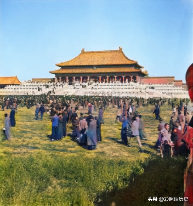 日军受降仪式彩色老照片,老照片东南亚战场上投降的日军