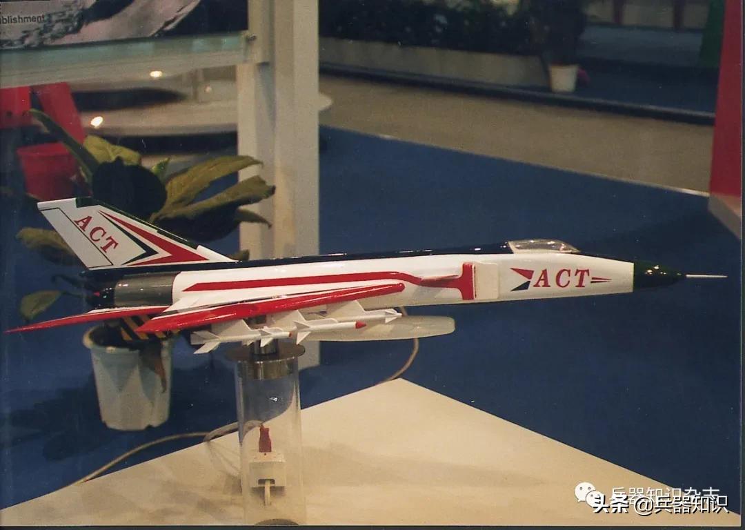 珠海航展中国炮兵武器,2016年珠海航展中国歼十