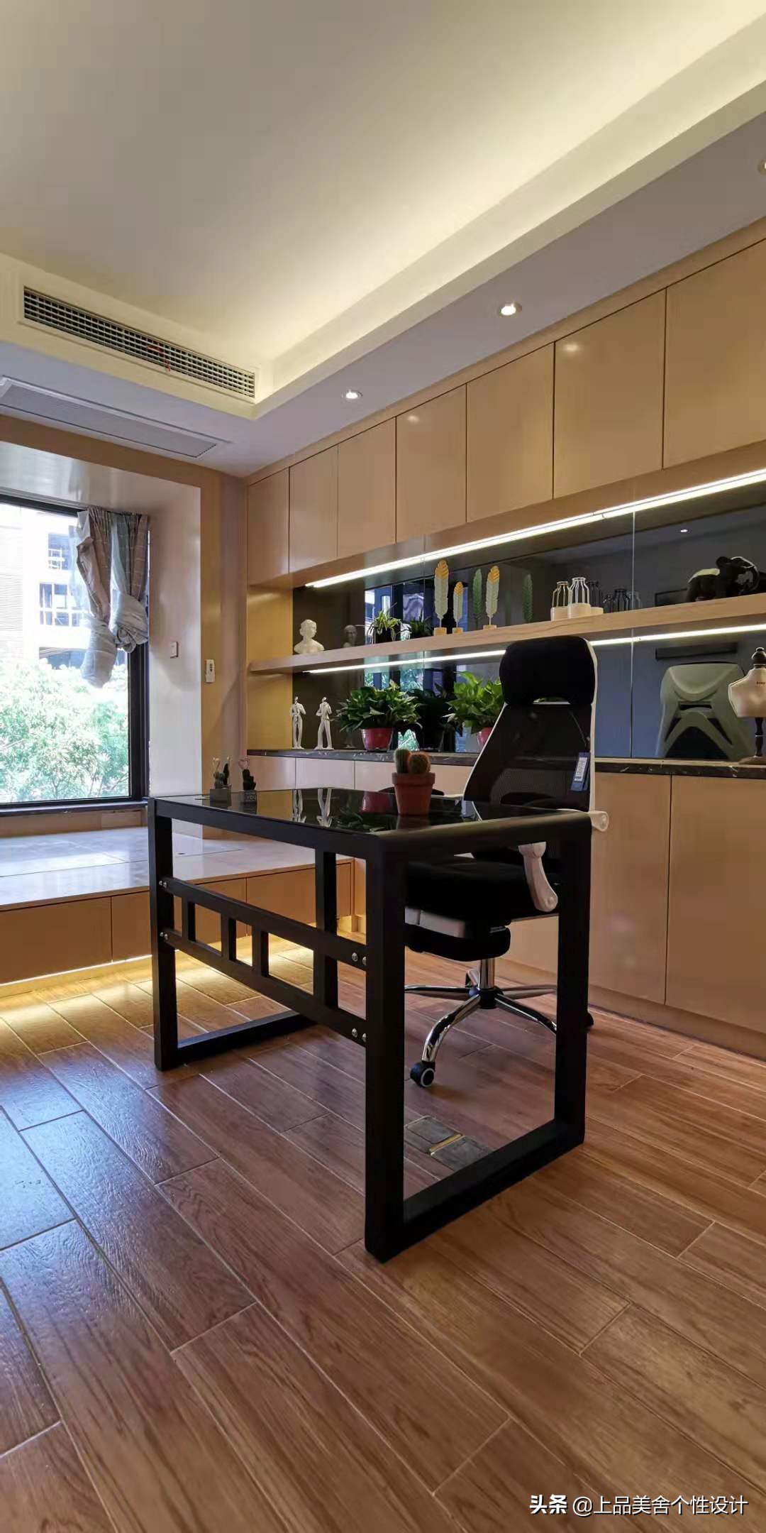 2023年风管机和立柜式空调哪个好,风管机挂机位置