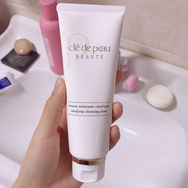 洗面奶怎么选泡沫少的牌子,如何选一款好用的洗面奶