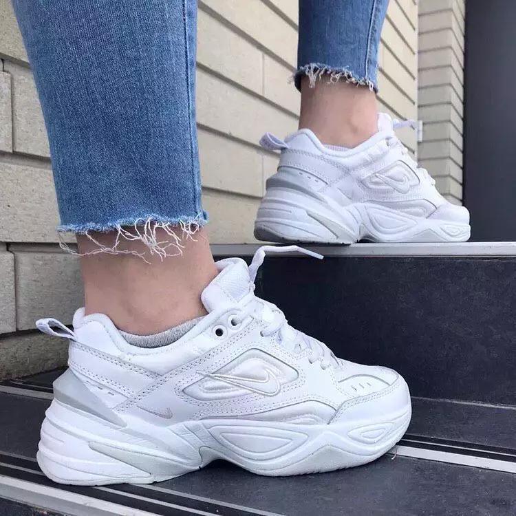 16双明星也在穿的小白鞋，值得一看！