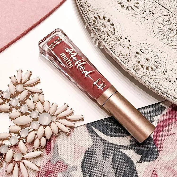 口红不沾口罩,不粘口罩的口红才是优秀的口红