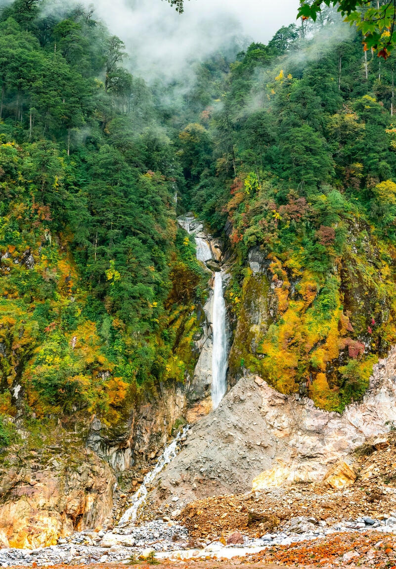 燕子沟最新视频,燕子沟未解之谜