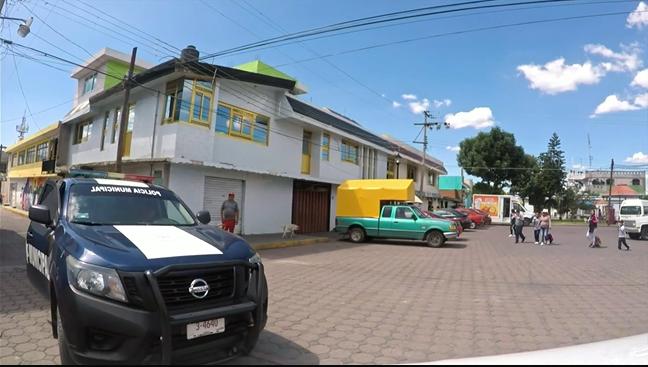 诱拐女孩强迫卖淫，怀孕都要接客…这里的人做梦都想当皮条客