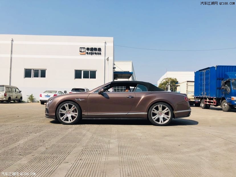 成都宾利欧陆gtw12mulliner落地价,宾利欧陆gt敞篷版硬顶版展示