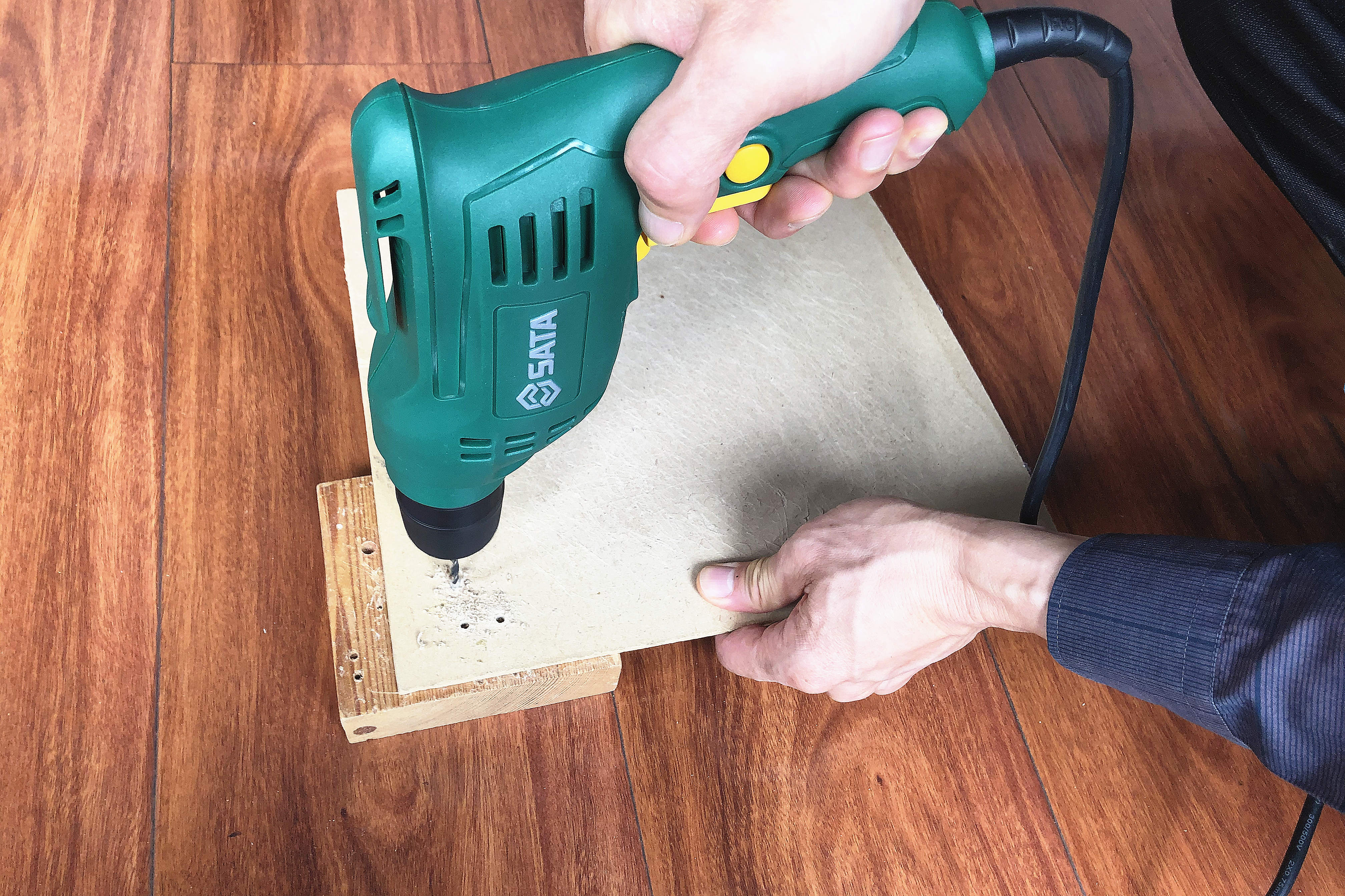 48v锂电池手电钻维修视频教程,手电钻的常见故障与维修教程视频