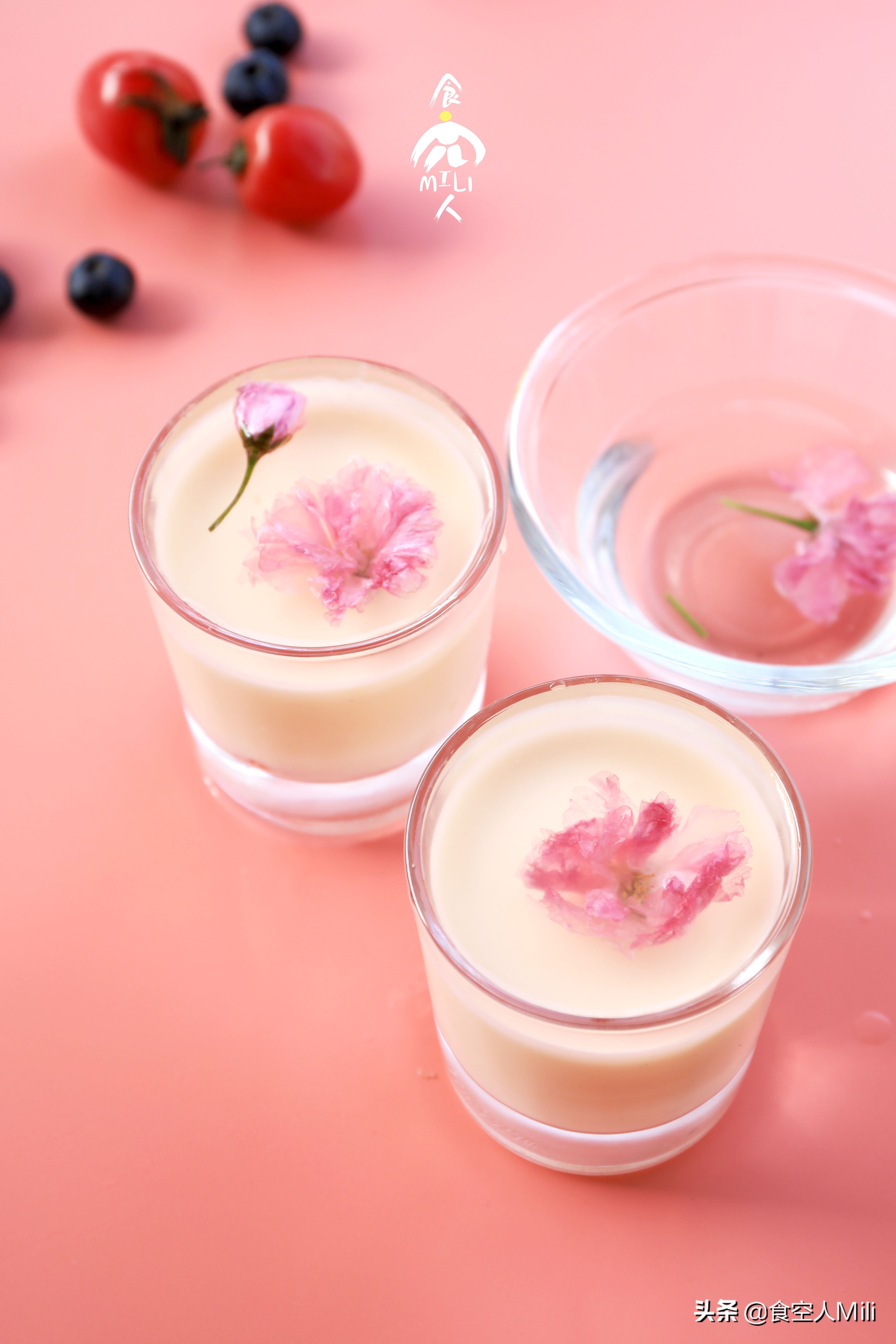 最火的樱花果冻甜品,超醇滑芝士布丁