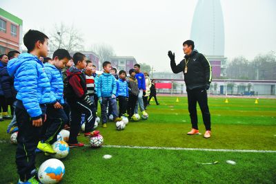 日本青少年足球运动员的梦想,日本小学生梦想职业