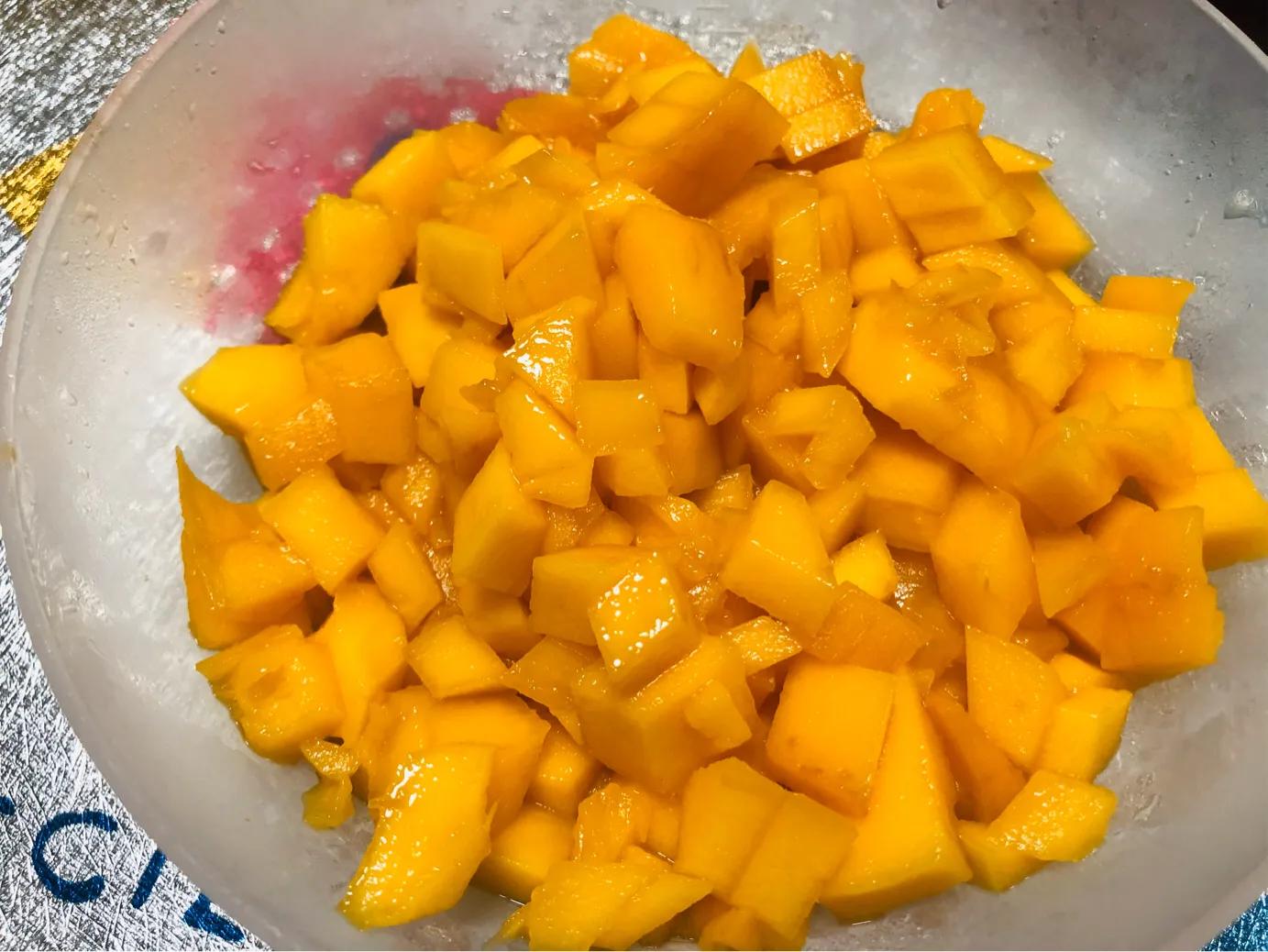 足球生日蛋糕做法,足球生日蛋糕预定