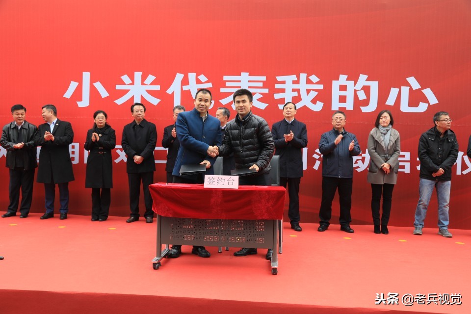 来一碗热乎乎的小米粥,来碗暖心暖胃的小米粥