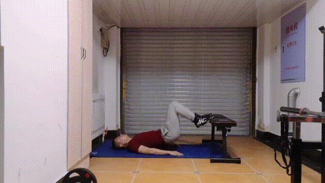 怎么锻炼自己的腘绳肌,篮球下肢力量训练腘绳肌