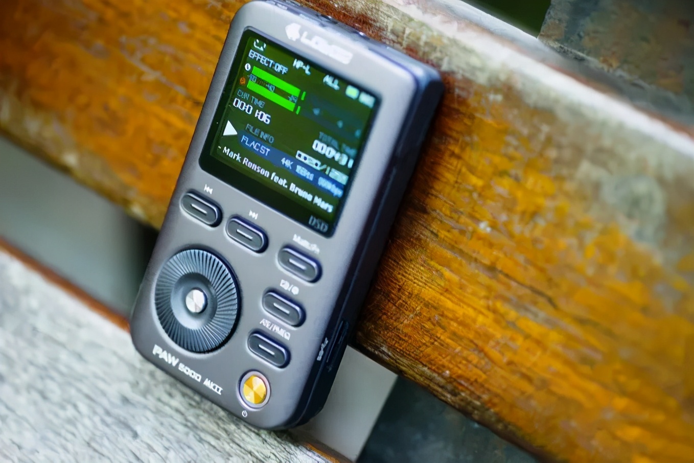 乐图铁菊花二代够用吗,入门hifi手机