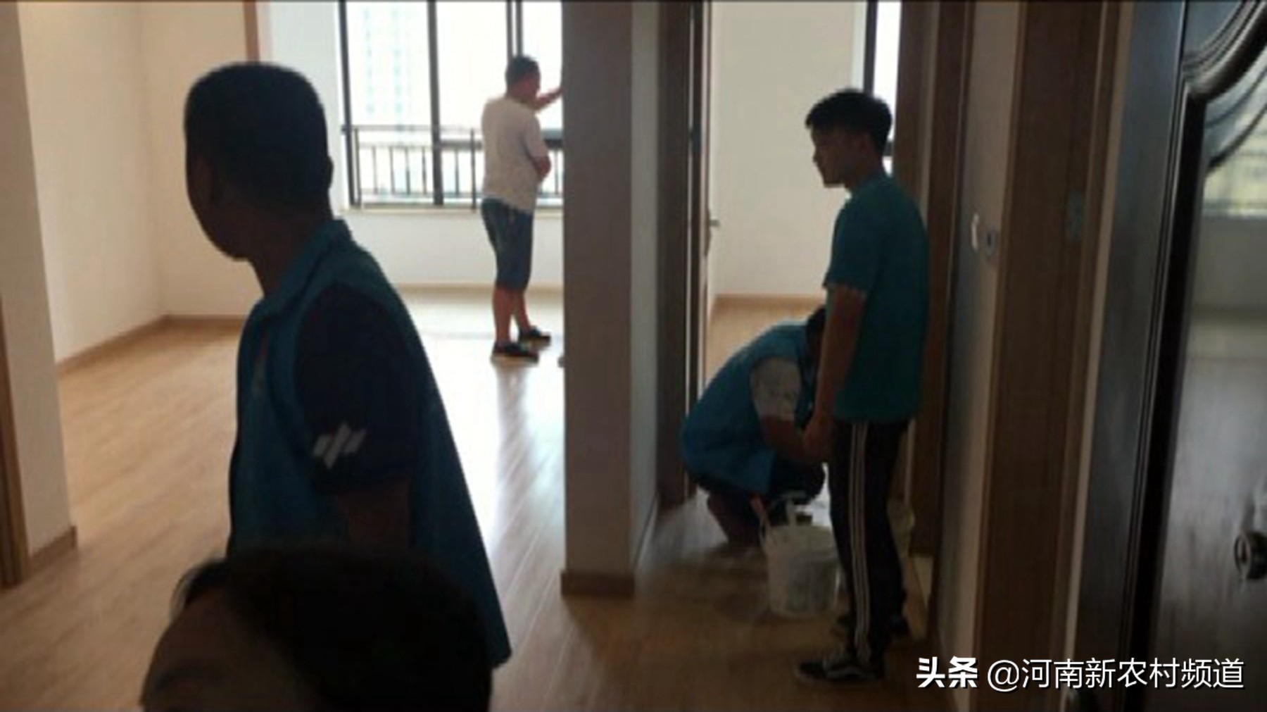 郑州金地铂悦：这就是所谓精装修？房子看不到“精”在哪，开发商倒挺“精”