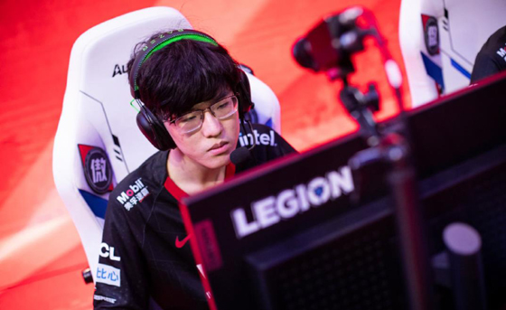 lollpl夏季赛积分榜最新,lol盲僧开团精彩视频