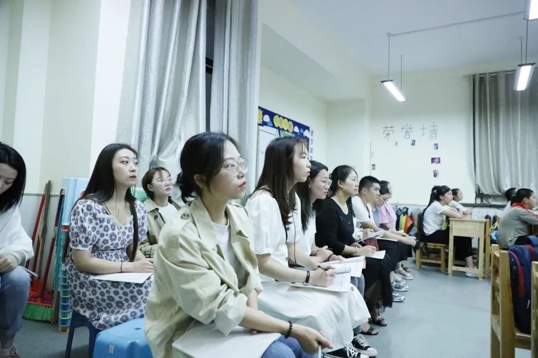 展学校风采，促教育发展——两校互动交流相互学习携手共进