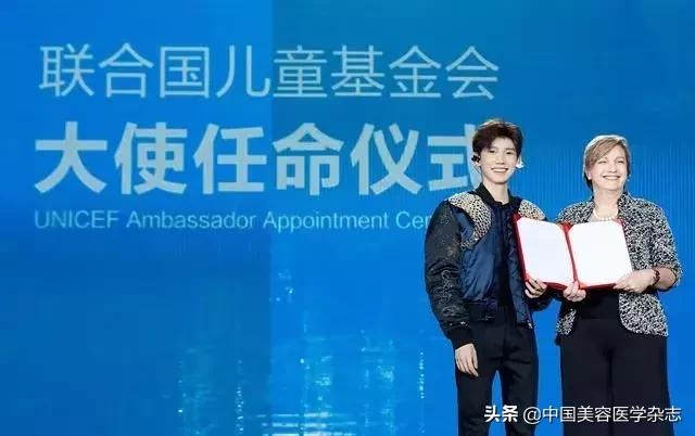 不怕人设崩塌，就怕皮肤太差！治疗重、中、轻*疮痤**临床论文分享！