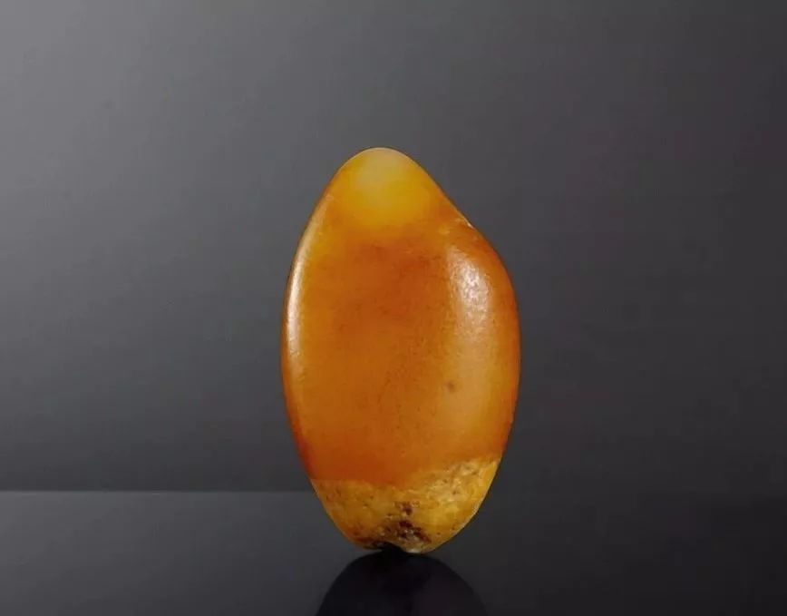 鸡油黄和田玉价格表,和田玉鸡油黄是什么意思