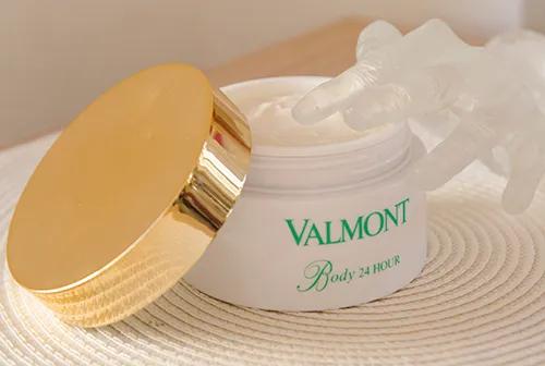 凉鞋、阔腿裤、小内内...520疼爱自己，我推荐这六件好物