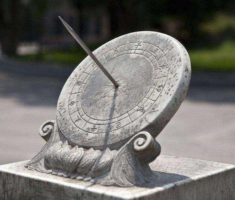 俗语女怕午时出生男怕子夜出生,女怕午时生男怕子夜临有什么忌讳