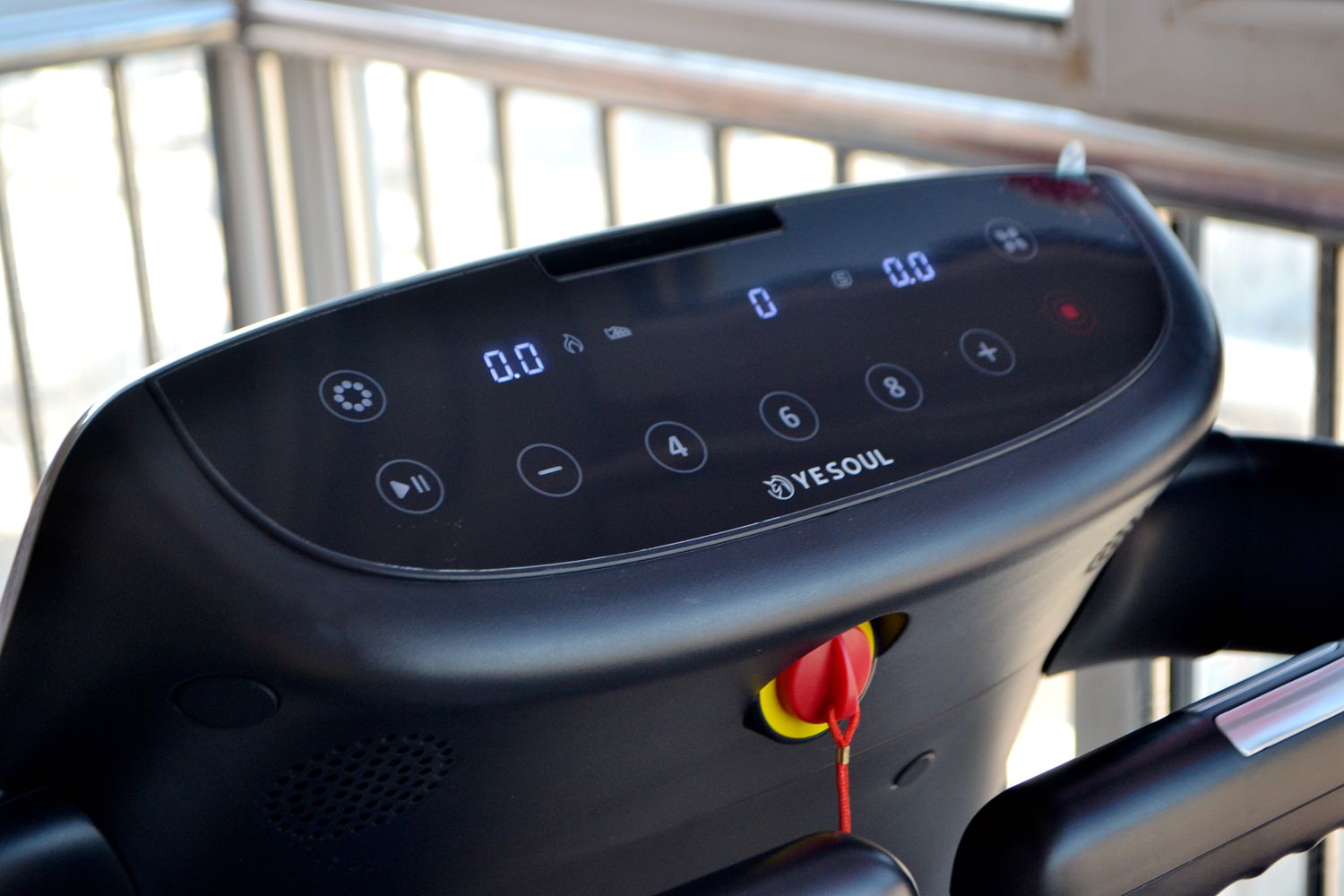 野小兽p30智能跑步机测评,野小兽p30跑步机开箱视频