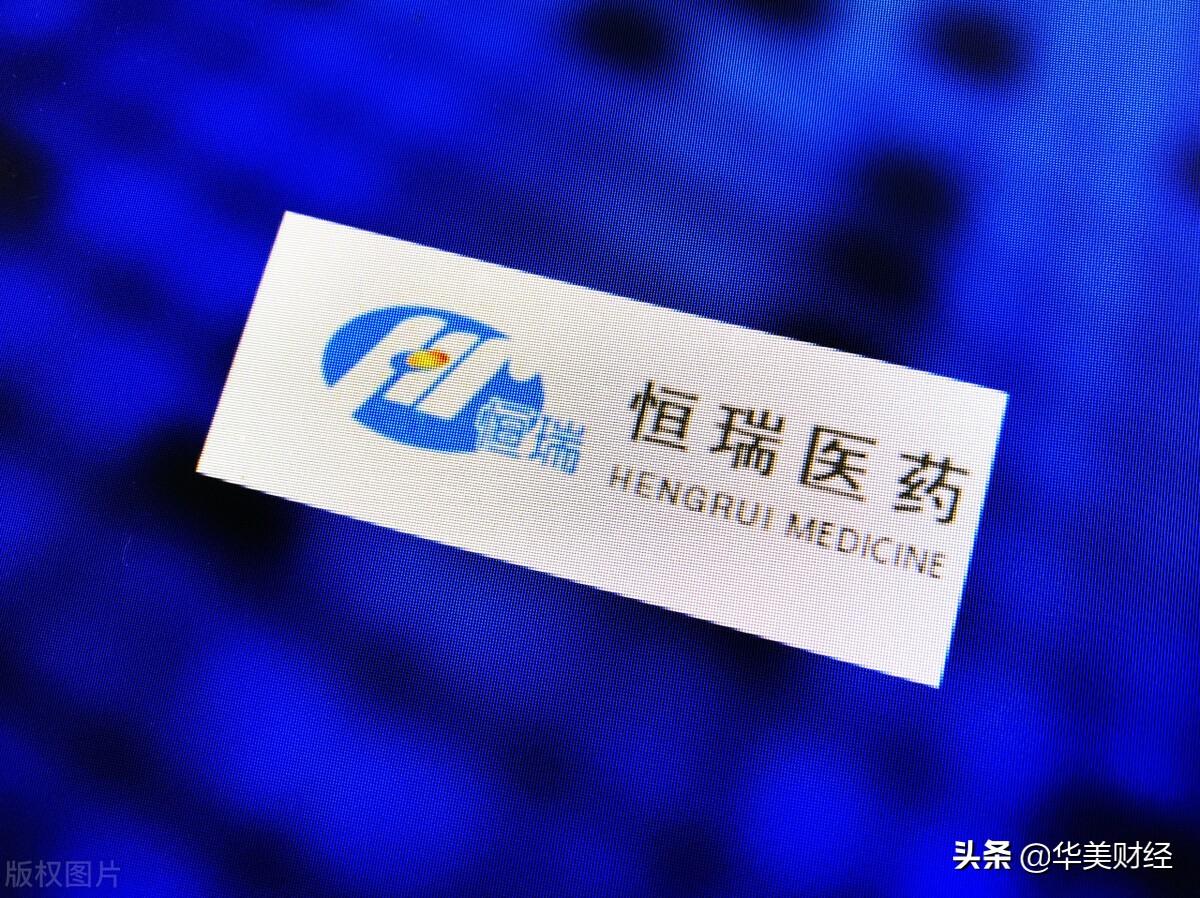 江苏“民企一哥”，10高层身价过亿，实控人财富2500亿力压马云