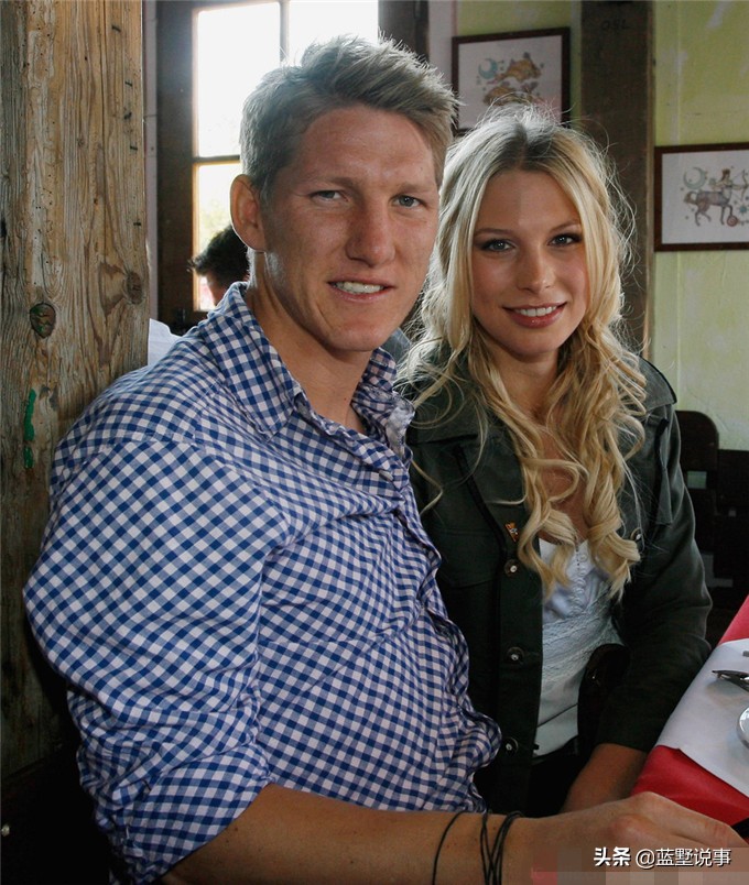 德国球星小猪前女友莎拉,德国世界杯球员小猪