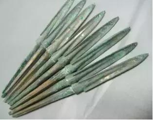 百步穿杨是寓言吗,百步穿杨用的什么弓箭