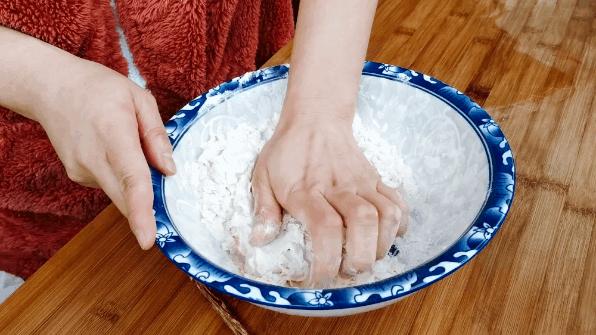 家里老人过大寿寿桃,老人过生日做几个寿桃