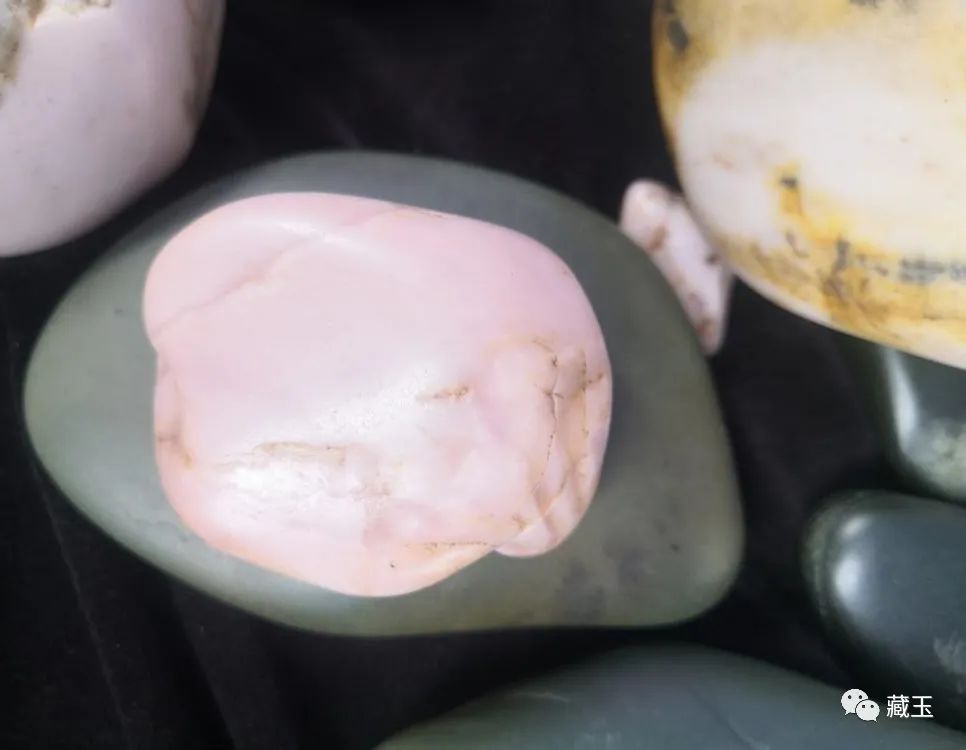 和田玉八大种类,和田玉的八大品种