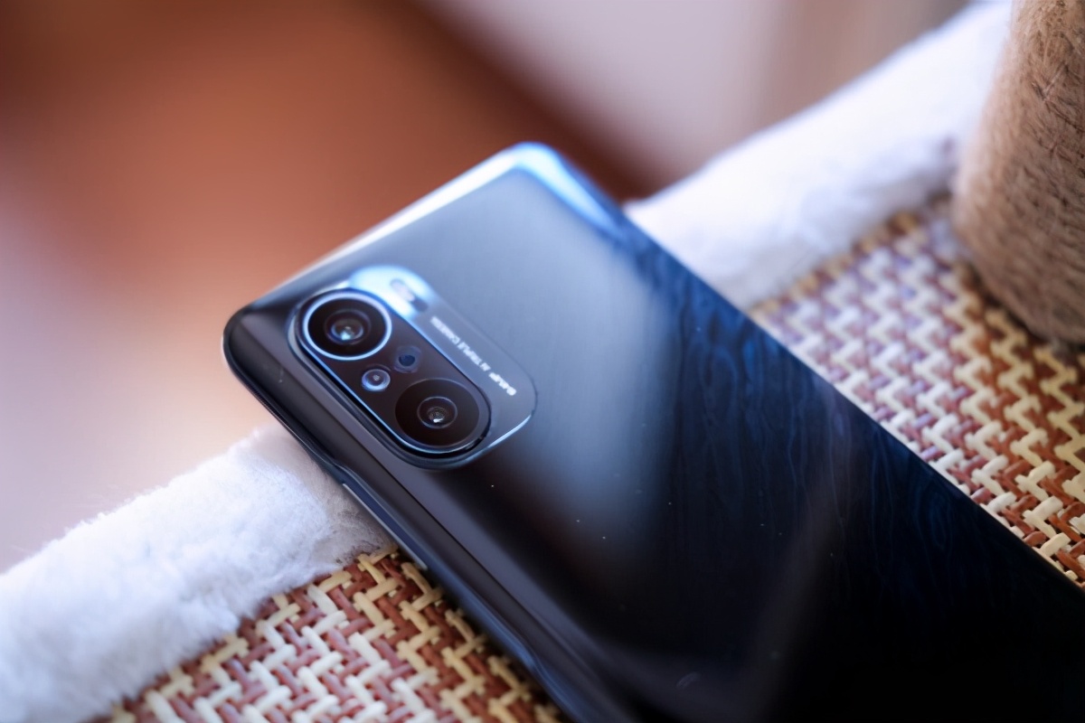 红米迎来顶级拍照手机，5个场景拍摄表现帮你深入解读