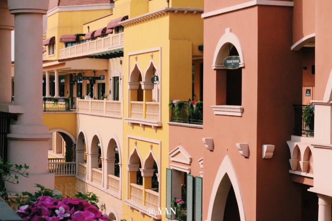 三日连逛三家奥莱,上海三个奥莱的特点