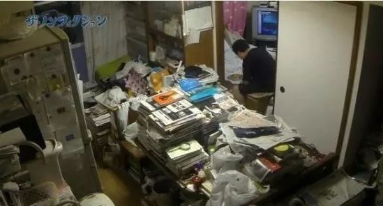 我花了9块钱，和一个肥宅共度了三天三夜