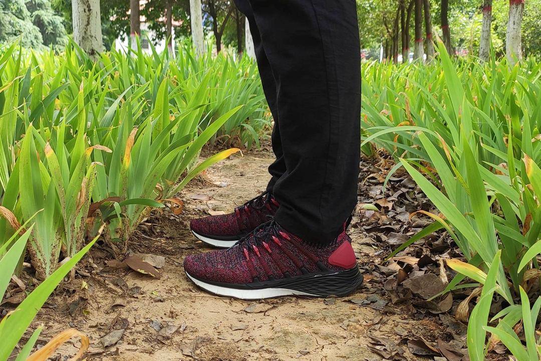 米家运动鞋4代和3代有什么区别,米家云弹运动鞋