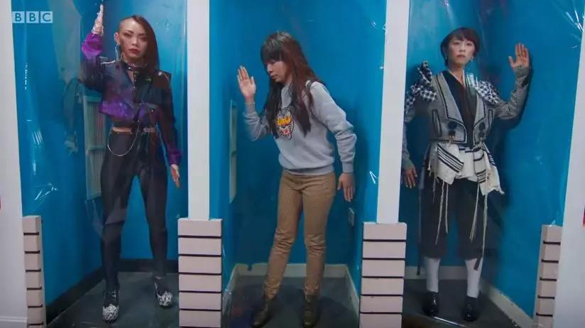 中国女孩都卑劣?只有一个请求:*播禁**