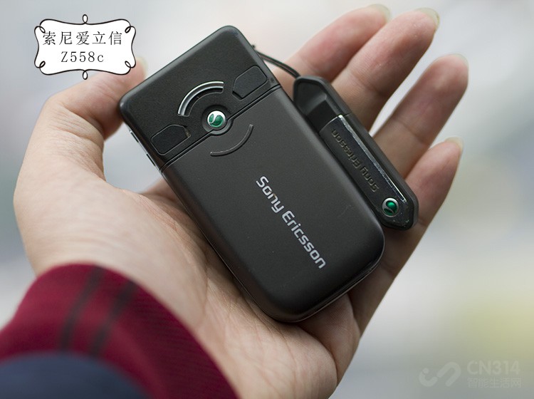 曾带詹姆斯·邦德驰骋沙场当年你是否渴望得到一款索尼爱立信?