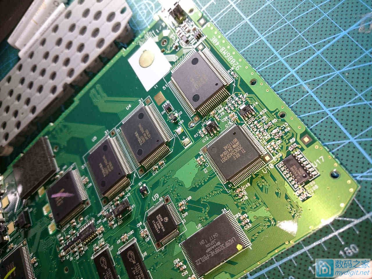 voyage200图形计算器,德州仪器TI-92Plus图形计算器