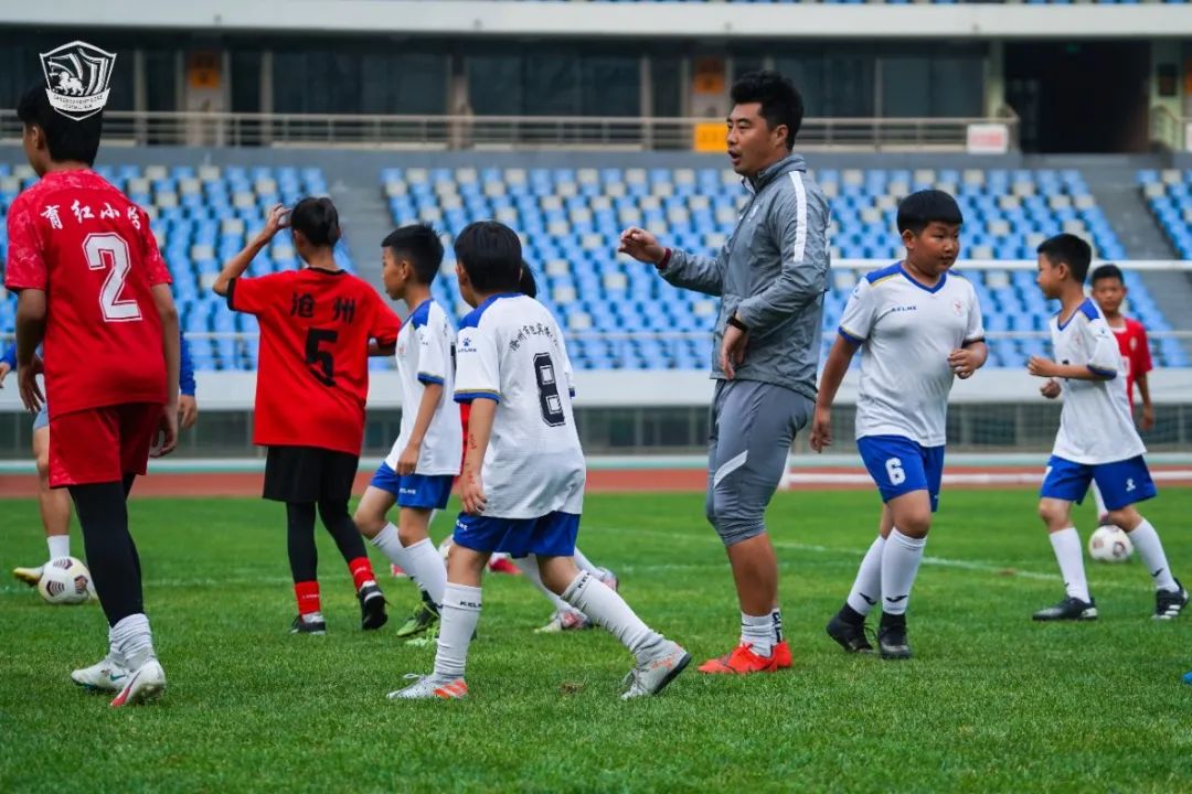 足球进中小学,足球进校园