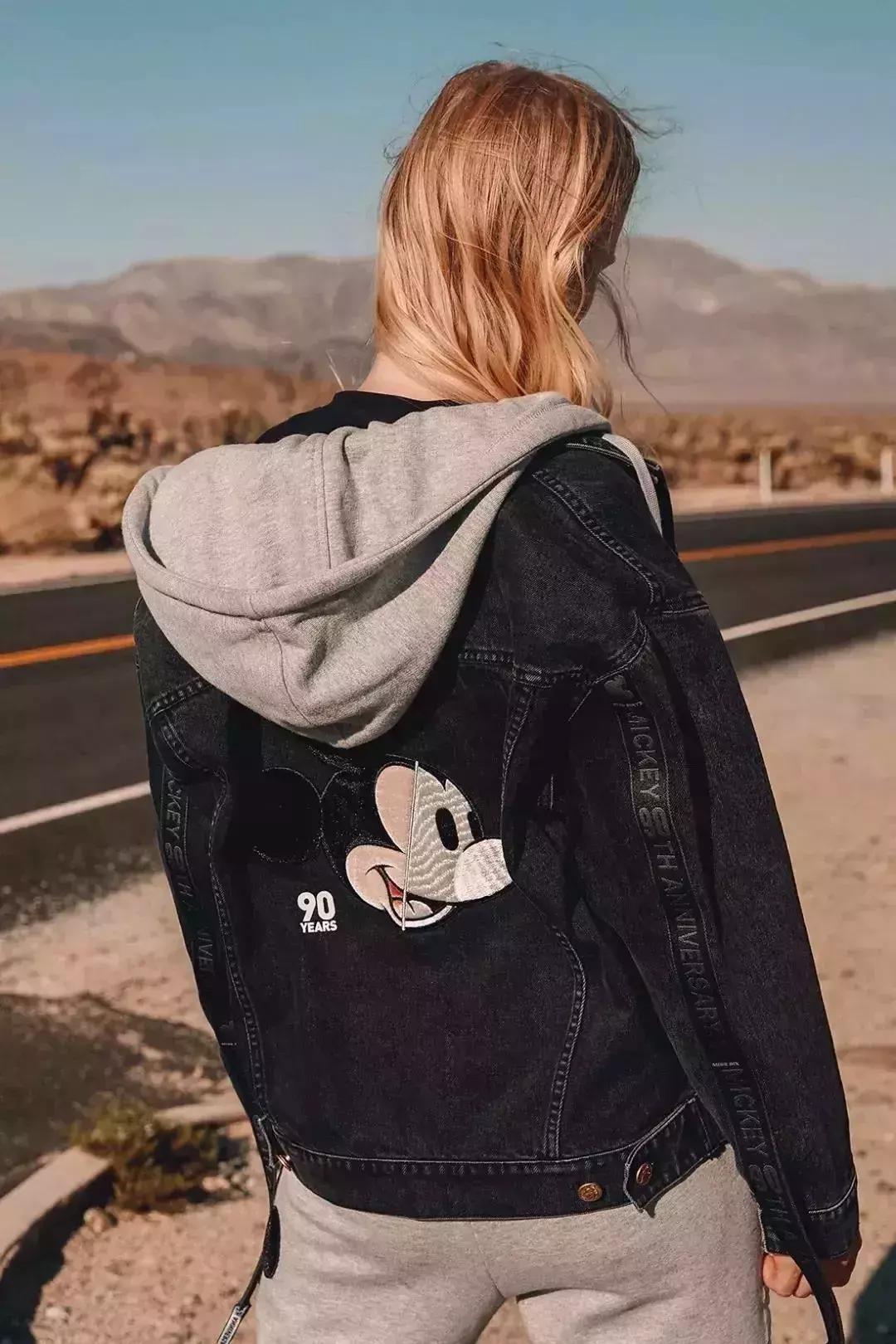 米奇大号三方联名,米奇联名版