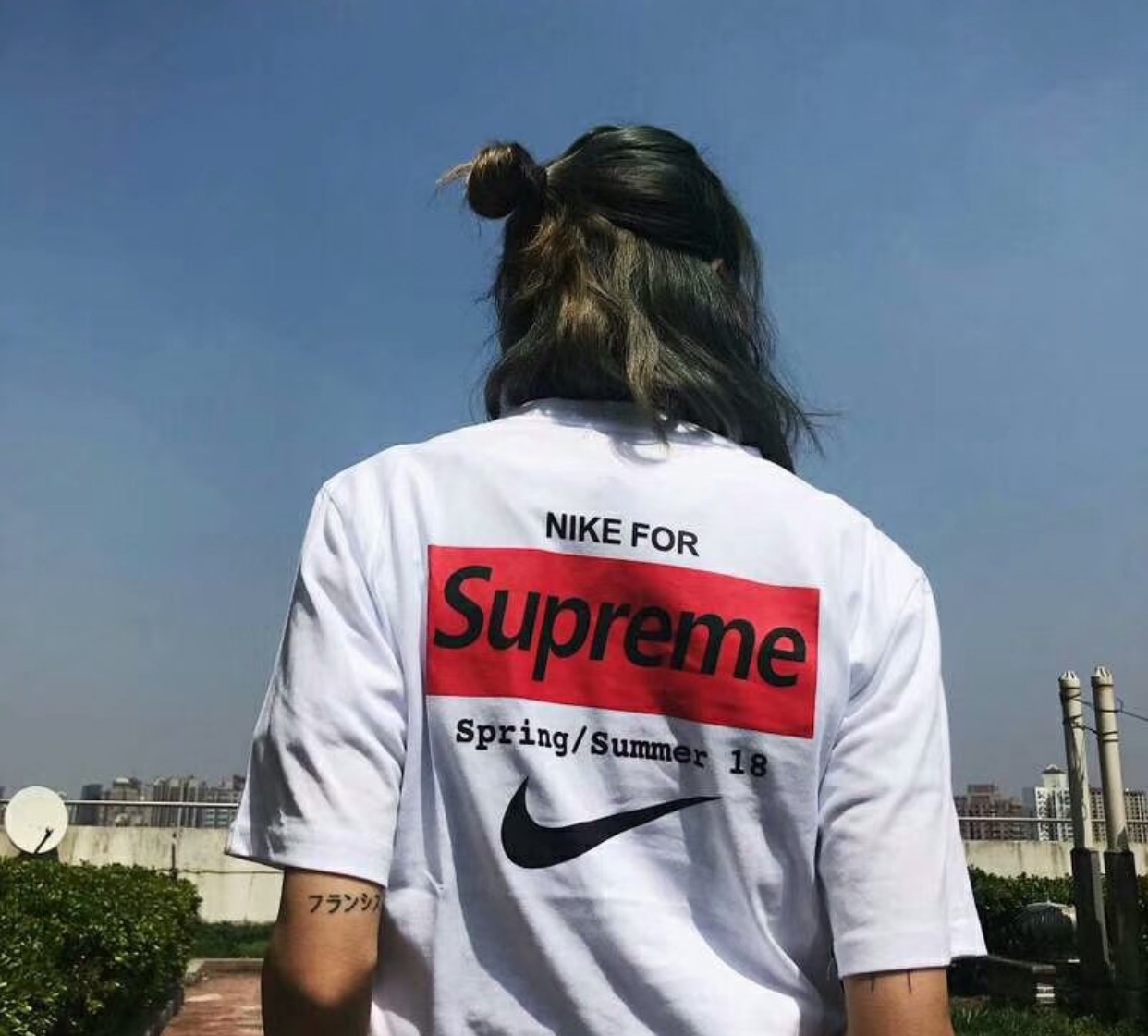 鲸潮丨年轻人不买潮牌，和咸鱼有什么区别？