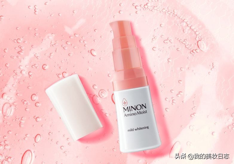 什么精华液保湿效果最好用,如何选择一款适合自己的精华液