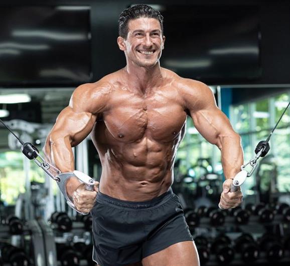 如何锻炼手臂肌肉？3方法鼓起你的肱二头，令你拥有雄健的手臂