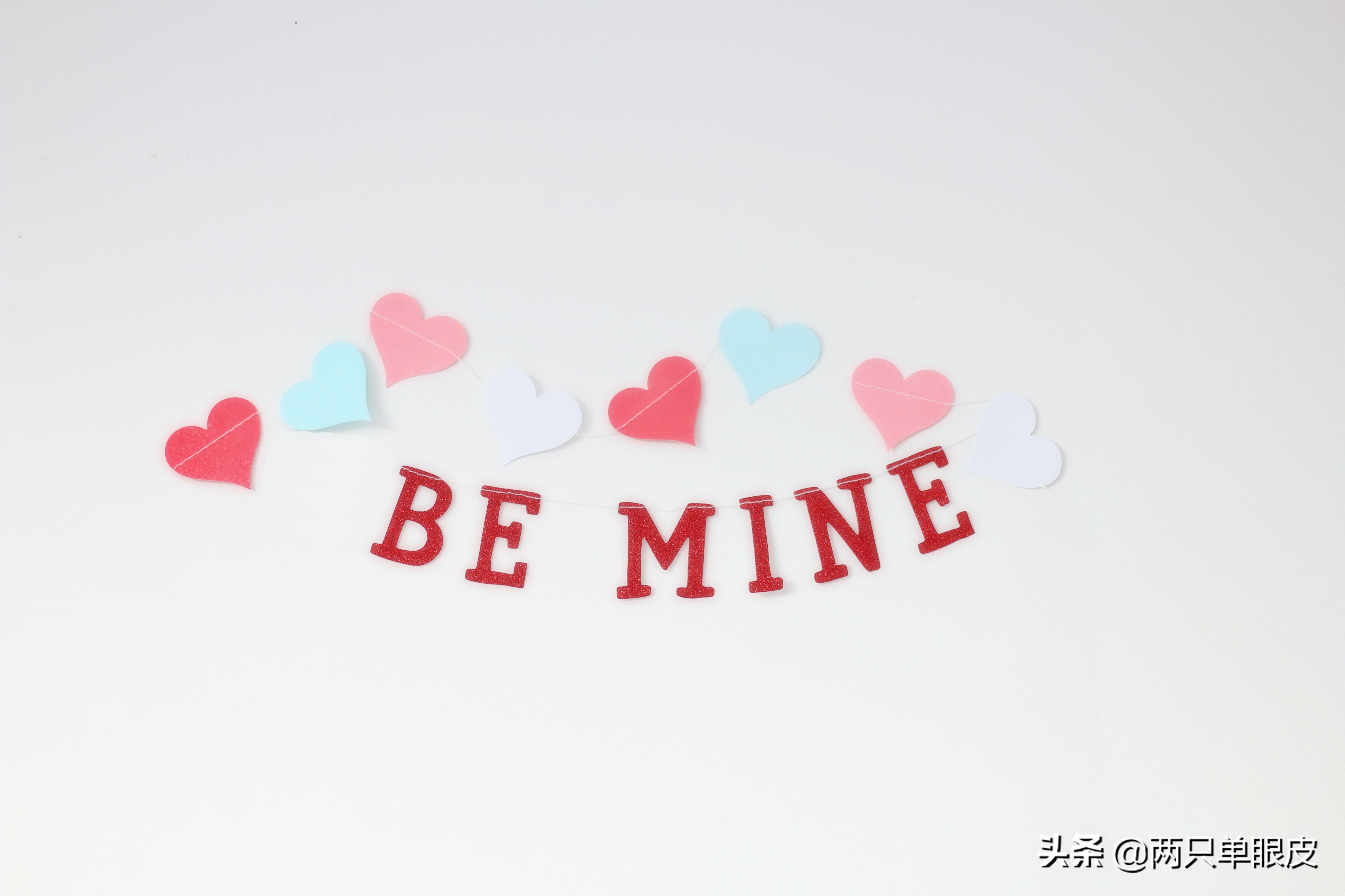 女生说不是女朋友就不要送礼物,女朋友说不用送她回去怎么办